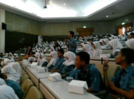 1457064581624-1600x1161