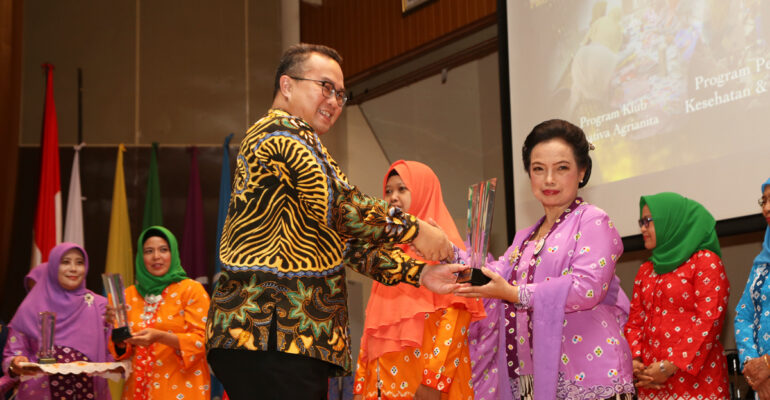 agrianita-ipb-day-gelar-acara-apik-bertajuk-care-love-and-giving-news
