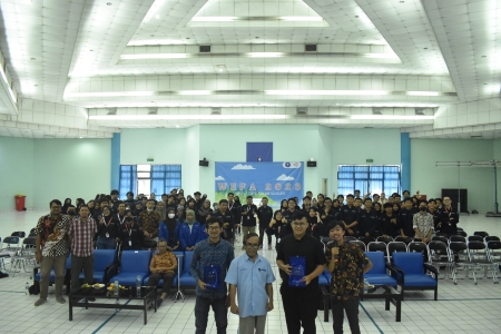 bahas-bisnis-ikan-hias-dan-aquascape-mahasiswa-fpik-ipb-university-ajak-bisnis-tanpa-takut-news