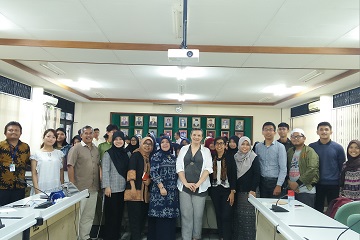 belajar-arsitektur-lanskap-eropa-ipb-hadirkan-pakar-lanskap-dari-polandia-news