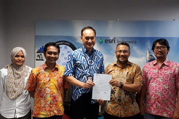 berikan-hibah-arcgis-esri-indonesia-dukung-konsep-ipb-agro-maritim-4-0-news
