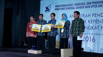 berkat-indigofera-dosen-ipb-raih-peringkat-dua-dosen-berprestasi-nasional-2016-news