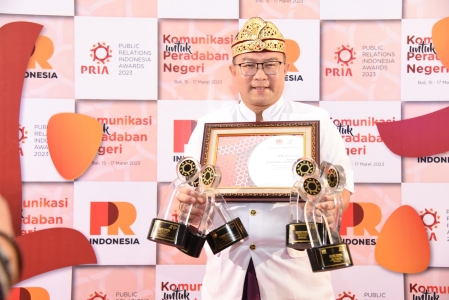 borong-11-penghargaan-ipb-kembali-raih-platinum-winner-di-ajang-pr-indonesia-award-2023-news