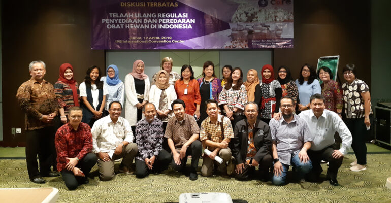 care-ipb-gelar-diskusi-terbatas-bahas-draft-uu-penyediaan-dan-peredaran-obat-hewan-news