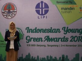 ciptakan-biofoam-ramah-lingkungan-mahasiswi-ipb-raih-juara-iii-indonesian-young-green-award-2018-news