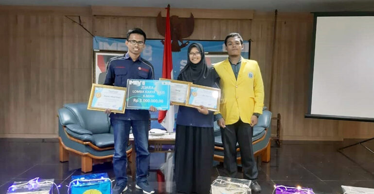 ciptakan-gerobak-pengangkat-belerang-mahasiswa-ipb-university-juara-invention-of-mechanical-engineering-venture-news