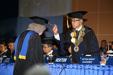 diploma-ipb-wisuda-1-241-orang-lulusan-news