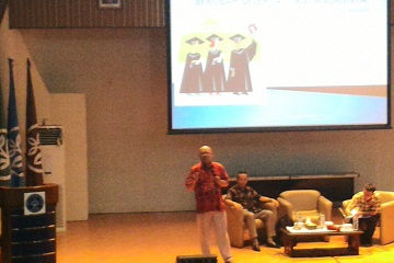 direktur-pkha-ipb-lulus-kuliah-bukan-akhir-segalanya-news