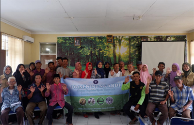 dosen-mengabdi-ipb-university-ajarkan-higienitas-dan-sanitasi-pangan-asal-hewan-di-dramaga-news