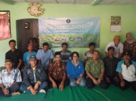 dosen-mengabdi-ipb-university-ajarkan-kesehatan-dan-reproduksi-domba-di-desa-harkat-jaya-bogor-news