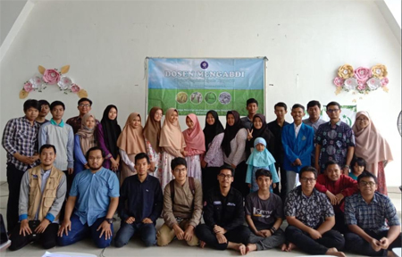 dosen-mengabdi-ipb-university-ajarkan-visualisasi-data-kepada-mahasiswa-yatim-di-bogor-news