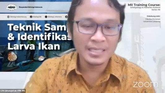 dr-charles-simanjuntak-uraikan-pentingnya-studi-ichthyoplankton-dalam-regulasi-populasi-ikan-news