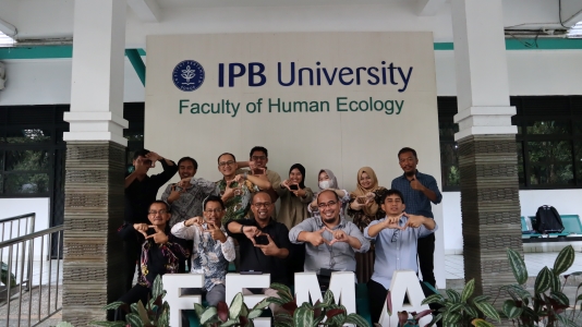 fema-ipb-university-jalin-kerja-sama-pelaksanaan-data-desa-presisi-dengan-pemkab-kolaka-utara-news