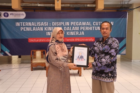 fortendik-ipb-university-selenggarakan-sosialisasi-internalisasi-disiplin-pegawai-cuti-dan-penilaian-kinerja-dalam-perhitungan-insentif-kinerja-news