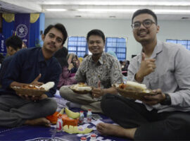 gelar-hari-makan-ikan-fpik-ipb-university-sediakan-ribuan-porsi-makan-siang-gratis-dengan-menu-ikan-news
