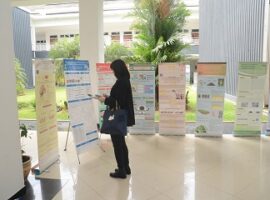 gelar-poster-tujuh-negara-di-ipb-news