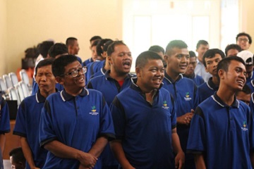 genbi-ipb-kenalkan-nilai-mata-uang-kepada-puluhan-tuna-grahita-news