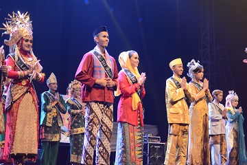 genus-ipb-hadirkan-miss-indonesia-news