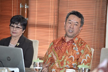guru-besar-ipb-bungkil-biji-karet-bisa-gantikan-bungkil-kedelai-sebagai-pakan-ikan-news
