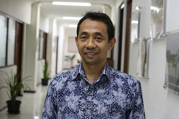 guru-besar-ipb-ipb-kembangkan-kecerdasan-buatan-yang-bisa-prediksi-hujan-news