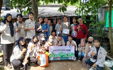 himasiter-ipb-university-buat-pelatihan-pembuatan-pakan-silase-di-desa-cihideung-ilir-news