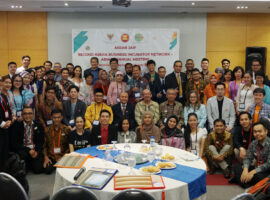 incubie-ipb-university-pamerkan-produknya-di-manila-news