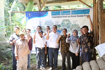 ipb-ajak-perusahaan-kunjungi-slak-penggemukkan-domba-di-desa-nambo-news