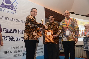 ipb-raih-penghargaan-mitra-penelitian-asing-terbaik-news