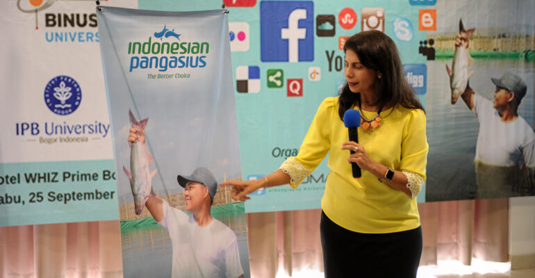 ipb-university-bersama-binus-university-ajak-pengusaha-belajar-komunikasi-brand-online-news
