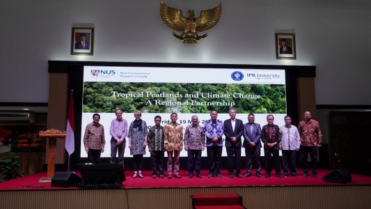 ipb-university-bersama-national-university-of-singapore-selenggarakan-public-lecture-di-kbri-singapura-news