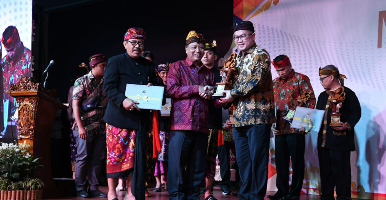 ipb-university-raih-dua-penghargaan-di-ajang-anugerah-iptek-dan-inovasi-2019-news1