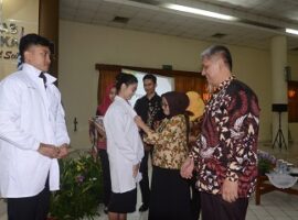 jelang-idul-adha-ratusan-mahasiswa-dan-dosen-fakultas-kedokteran-hewan-ipb-bantu-masyarakat-news