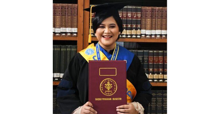 kahiyang-ayu-lulus-dengan-predikat-cumlaude-di-sekolah-bisnis-ipb-university-news