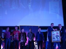 kejutan-untuk-rektor-ipb-di-acara-penutupan-mpkmb-news