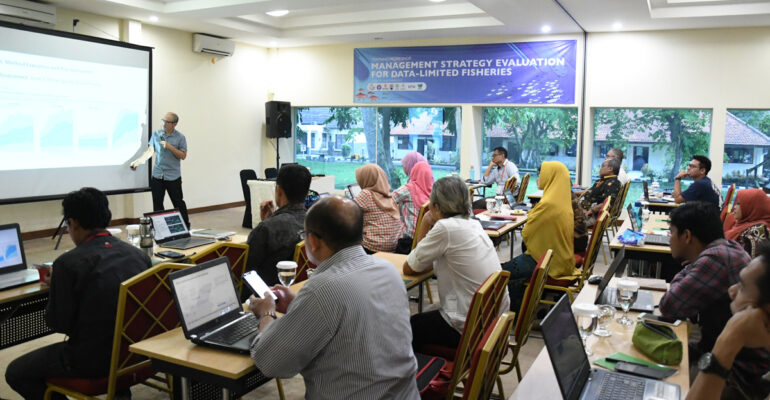 ketua-dewan-pusat-riset-asia-berikan-saran-terkait-perikanan-tangkap-indonesia-news
