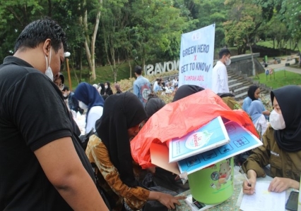 kolaborasi-bem-fema-dan-ukm-igaf-ipb-university-tukar-sampah-jadi-takjil-news