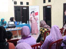 kolaborasi-dosen-dan-mahasiswa-sekolah-vokasi-ipb-university-edukasi-gizi-di-desa-karacak-news