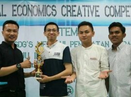 kritisi-kebijakan-pembangunan-mahasiswa-ipb-juara-debat-nasional-news