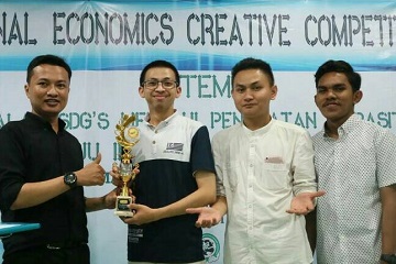 kritisi-kebijakan-pembangunan-mahasiswa-ipb-juara-debat-nasional-news