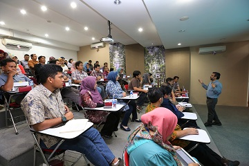 kskp-ipb-gelar-kuliah-umum-kehutanan-bersama-university-of-michigan-news