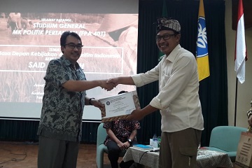 kuliah-politik-pertanian-di-ipb-pembangunan-pertanian-ri-masih-setengah-hati-news