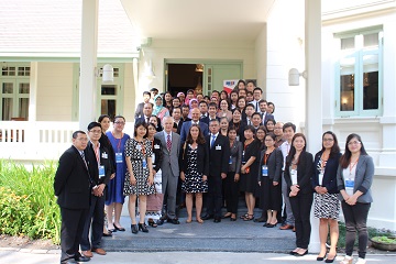 lokakarya-mengelola-internasionalisasi-dan-beasiswa-program-share-news