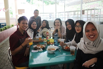 mahasiswa-belajar-menjadi-pemilik-restoran-profesional-melalui-resto-gizi-ipb-news