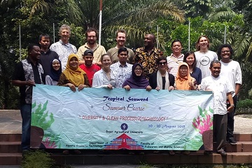 mahasiswa-dan-peneliti-asing-antusias-ikuti-tropical-seaweed-summer-course-di-ipb-news