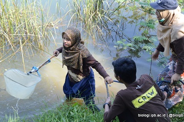 mahasiswa-departemen-biologi-studi-lapangan-di-taman-buah-mekarsari-news