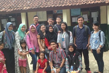 mahasiswa-diploma-ipb-gelar-lomba-di-desa-yang-minim-tempat-sampah-news