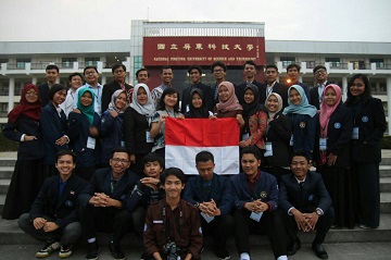 mahasiswa-ipb-borong-13-medali-di-taiwan-news