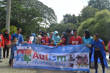 mahasiswa-ipb-peringati-hari-autis-bersama-rumah-autis-bogor-news