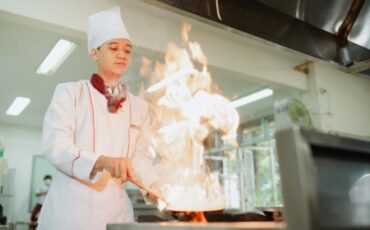 mengenal-lebih-dekat-program-studi-d4-manajemen-industri-jasa-makanan-dan-gizi-sekolah-vokasi-ipb-university-news