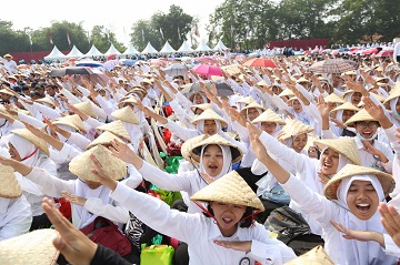 meriah-peringatan-hut-ri-ke-72-di-lingkungan-ipb-news